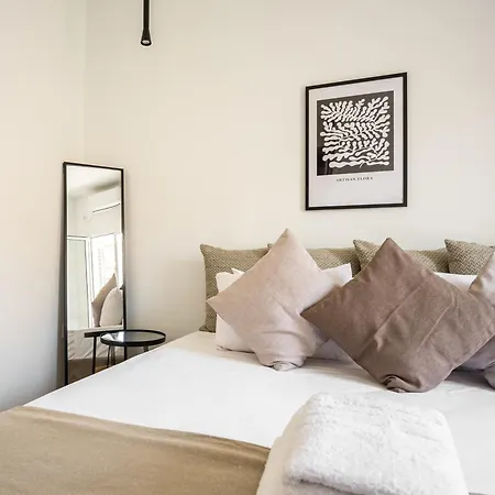 En Suite Kallimarmaro Athens Exterior photo